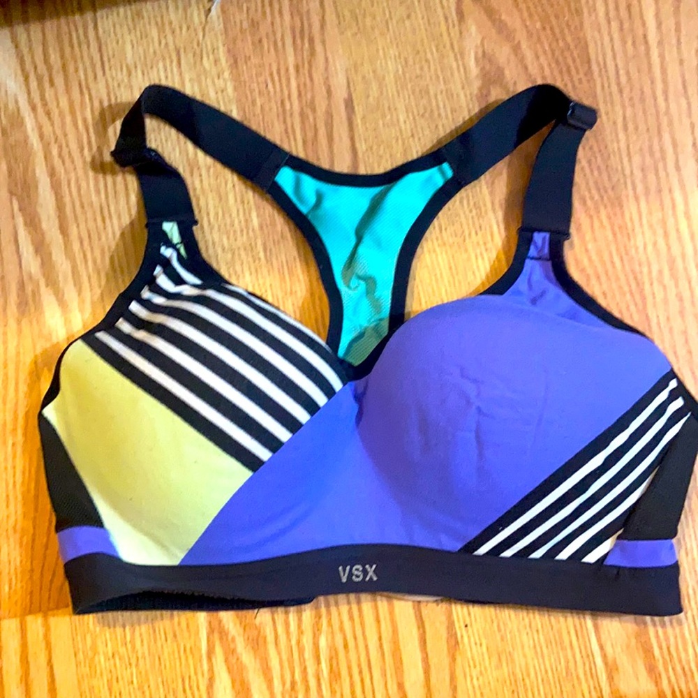 VS sports bra